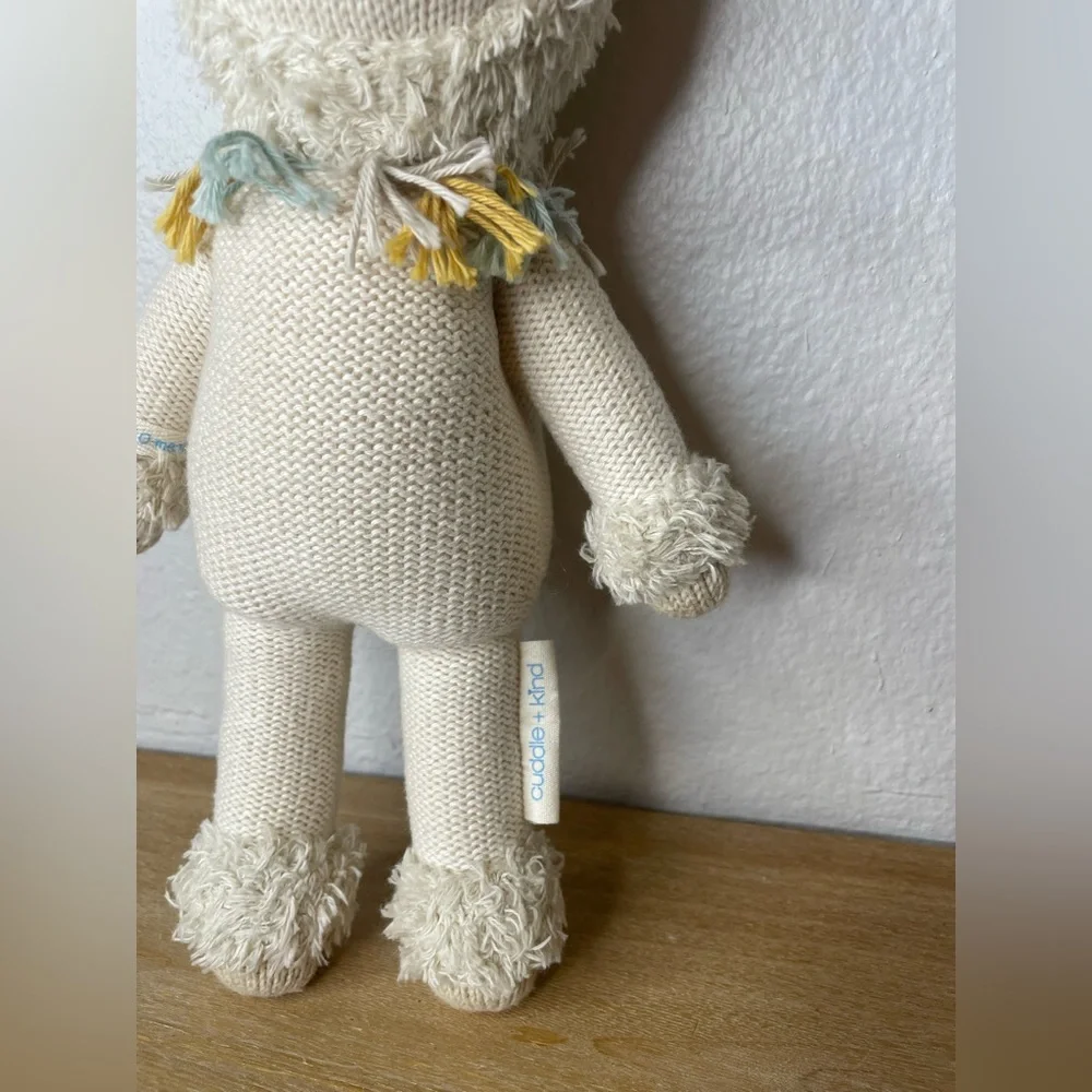 Cuddle + Kind this charming