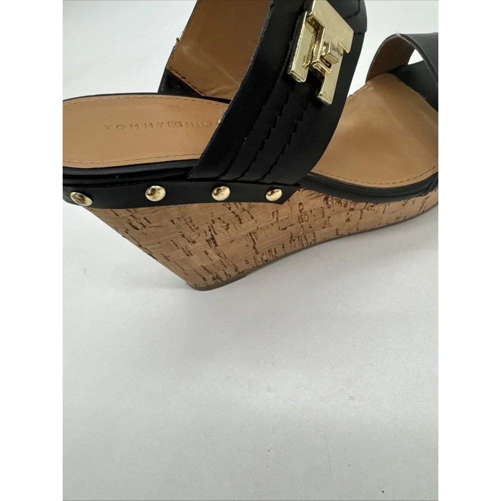 Tommy Hilfiger wedge height