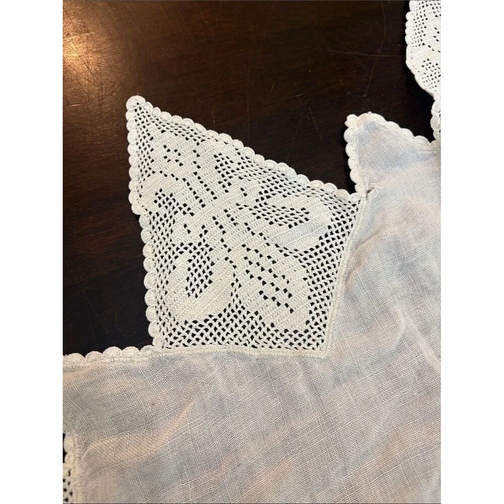 Unbranded elegant white
