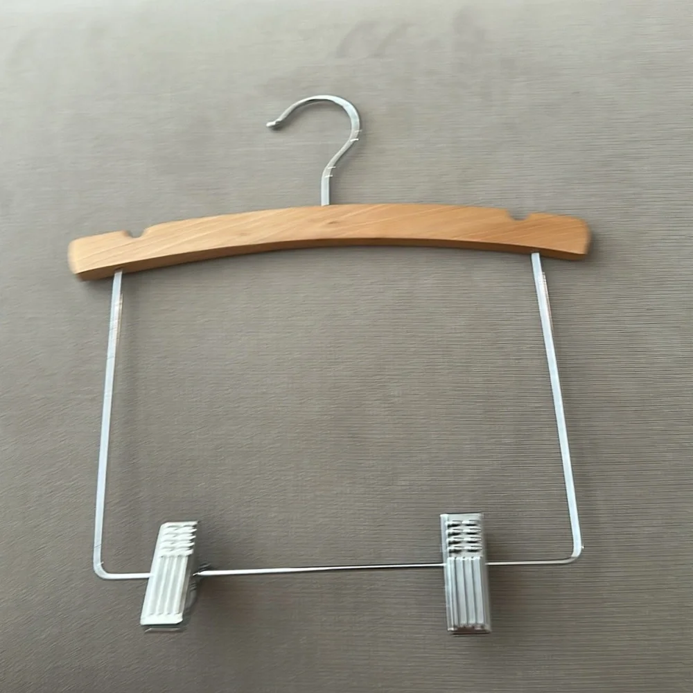 Wooden and Metal Multi-Tier Kids Top and Bottom Hanger Set (10 pc)