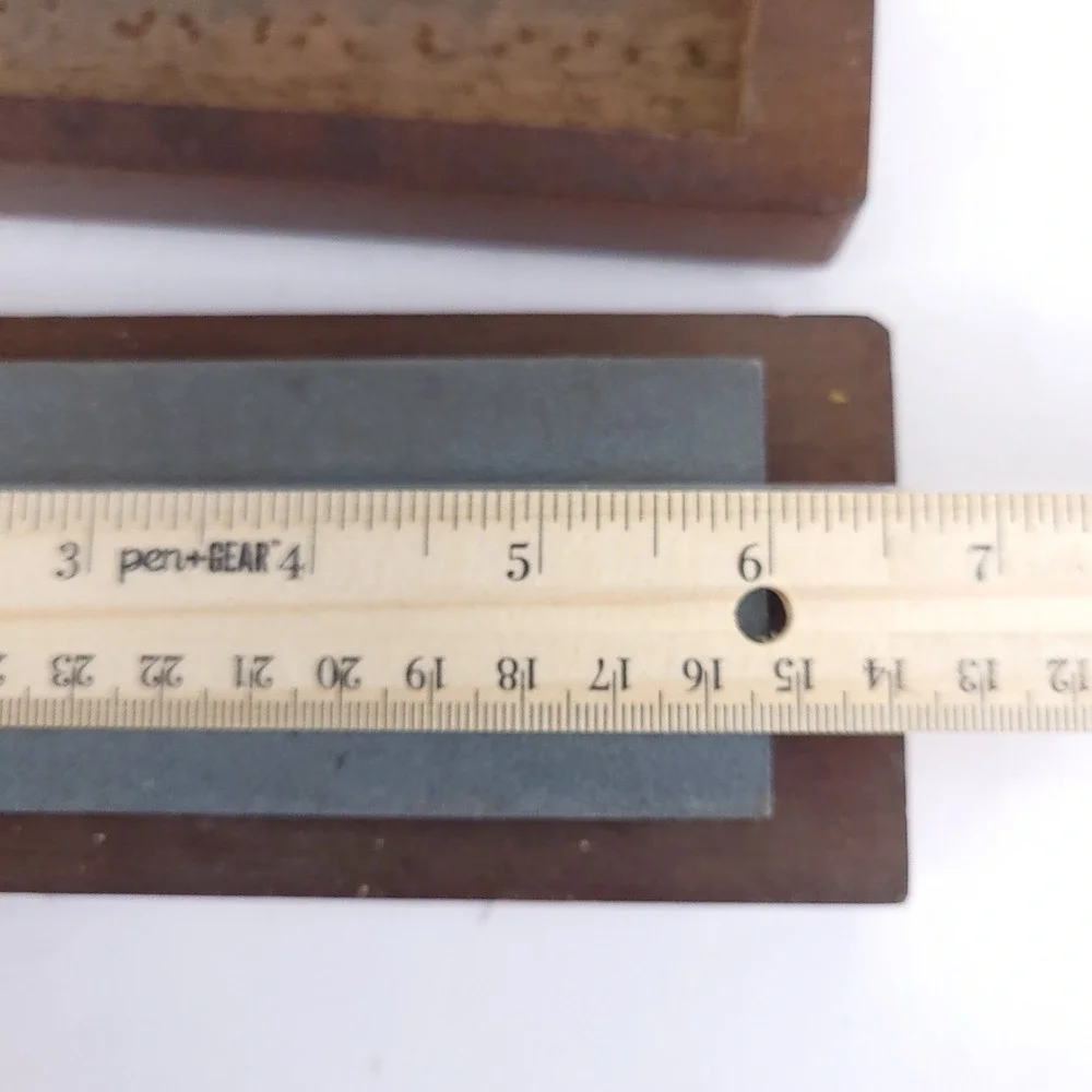 Carborundum vintage no