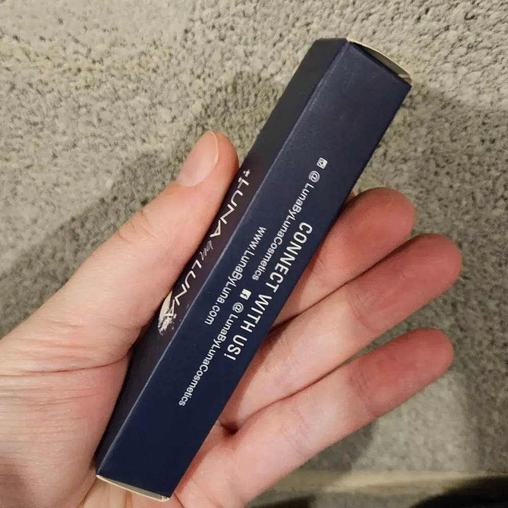 Luna by cosmetics