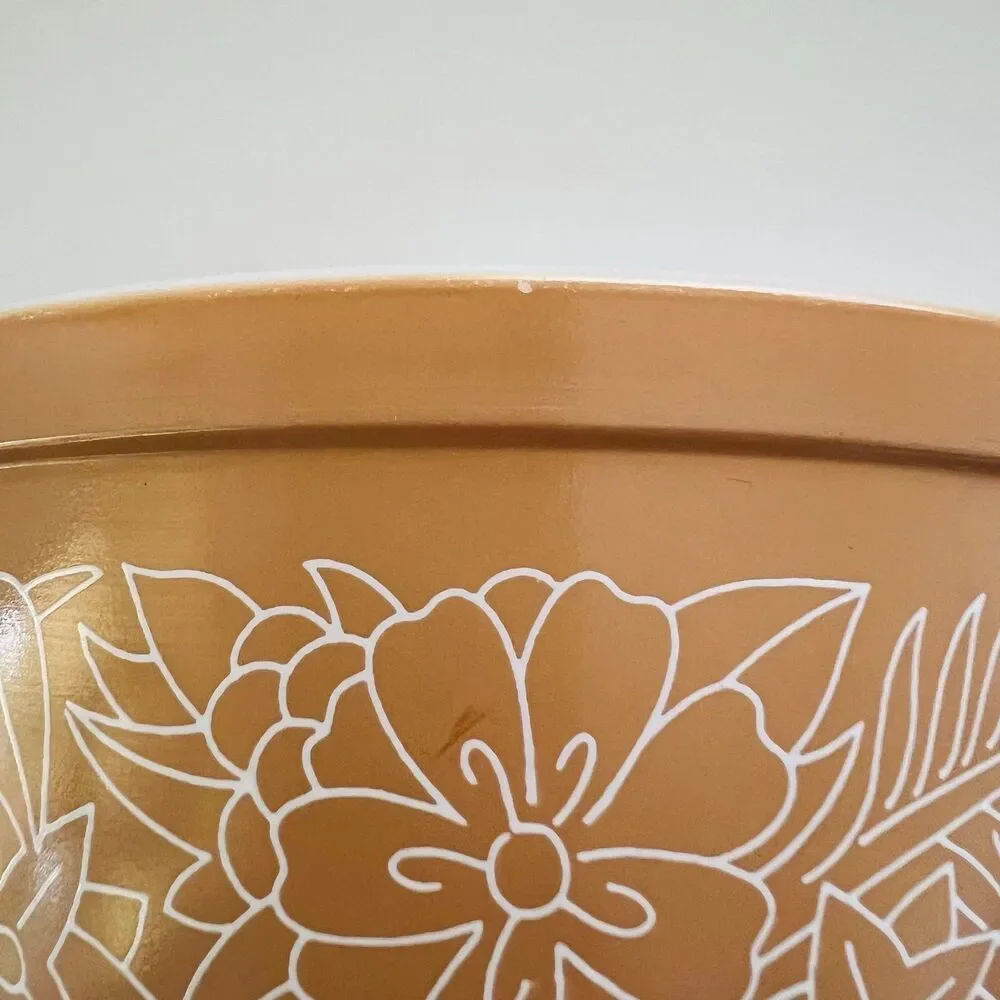 Pyrex minor surface