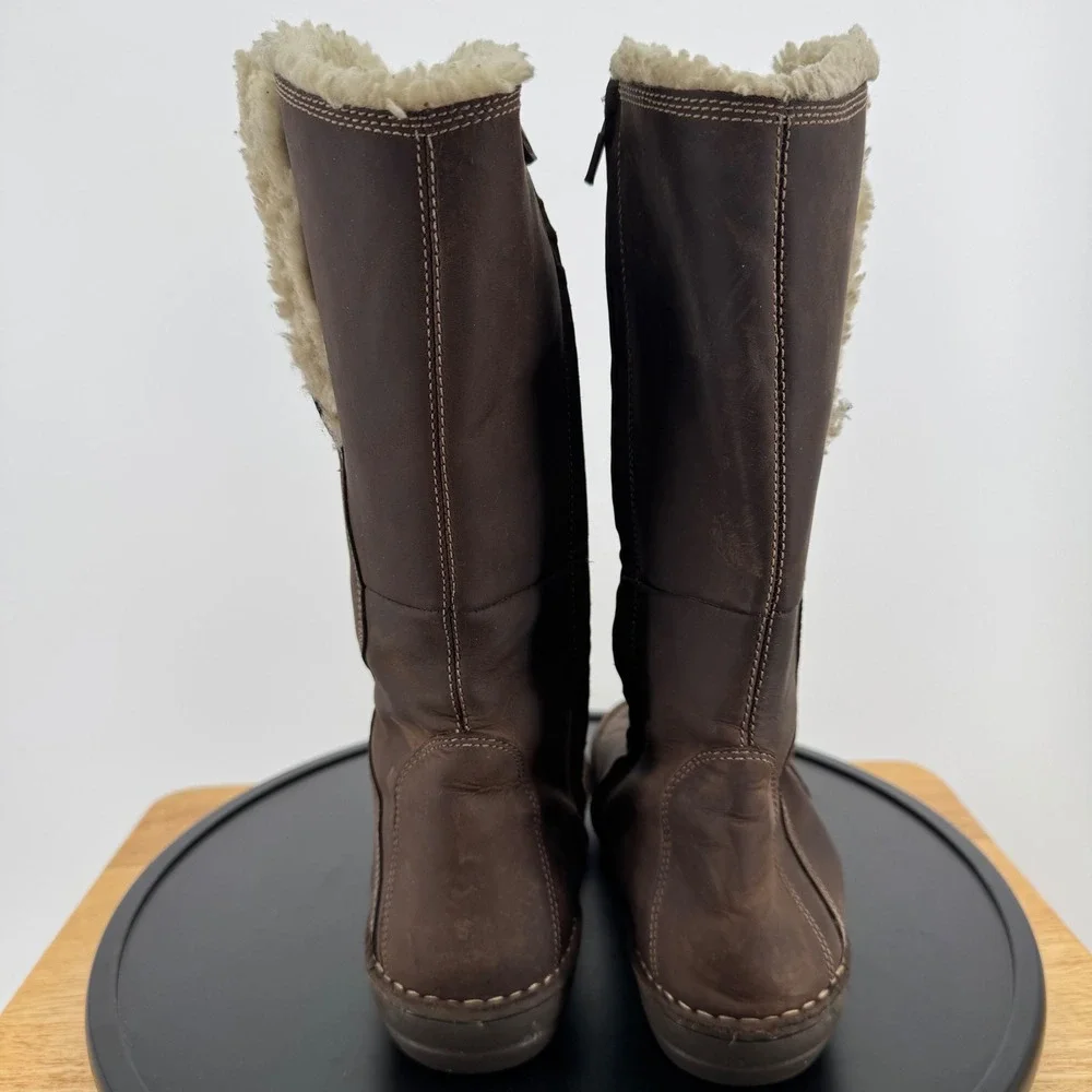 Teva Brown Leather Tall Boots Faux Shearling Lined Spider Rubber Sole Womens 8
