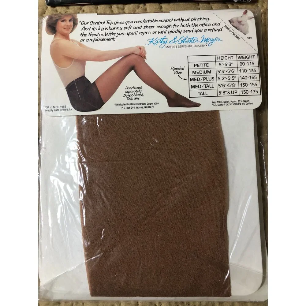 Lot of 4 VTG Pantyhose Hosiery Nurse Mates George Daysheer Mayer Nylon Sheer NOS