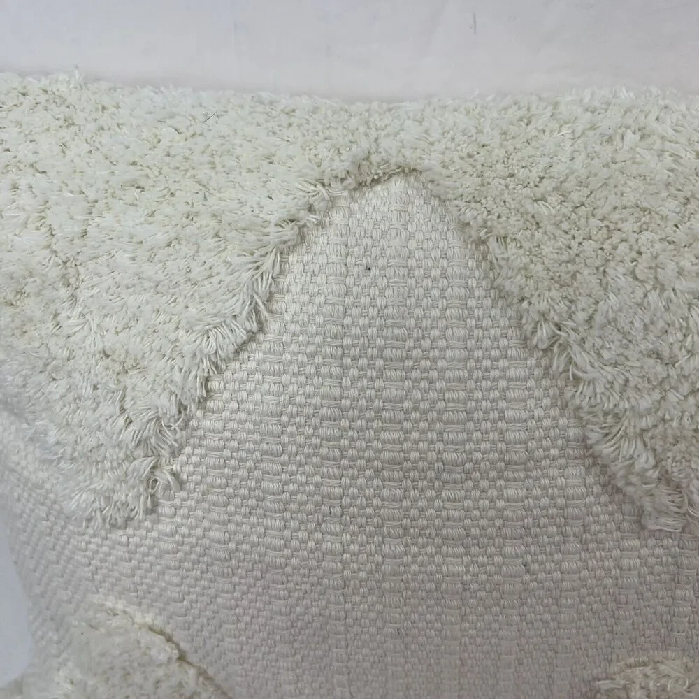 Unbranded ivory tufted