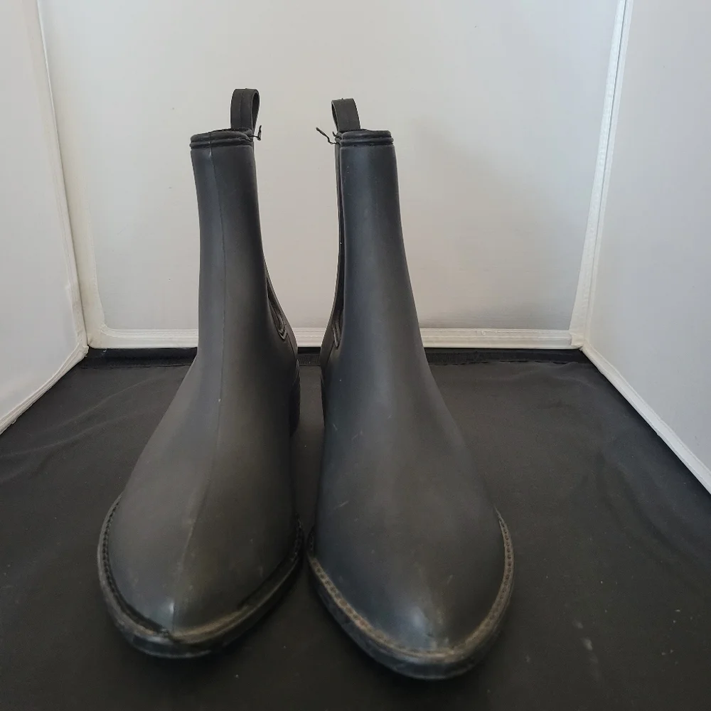 Jeffrey Campbell all brand