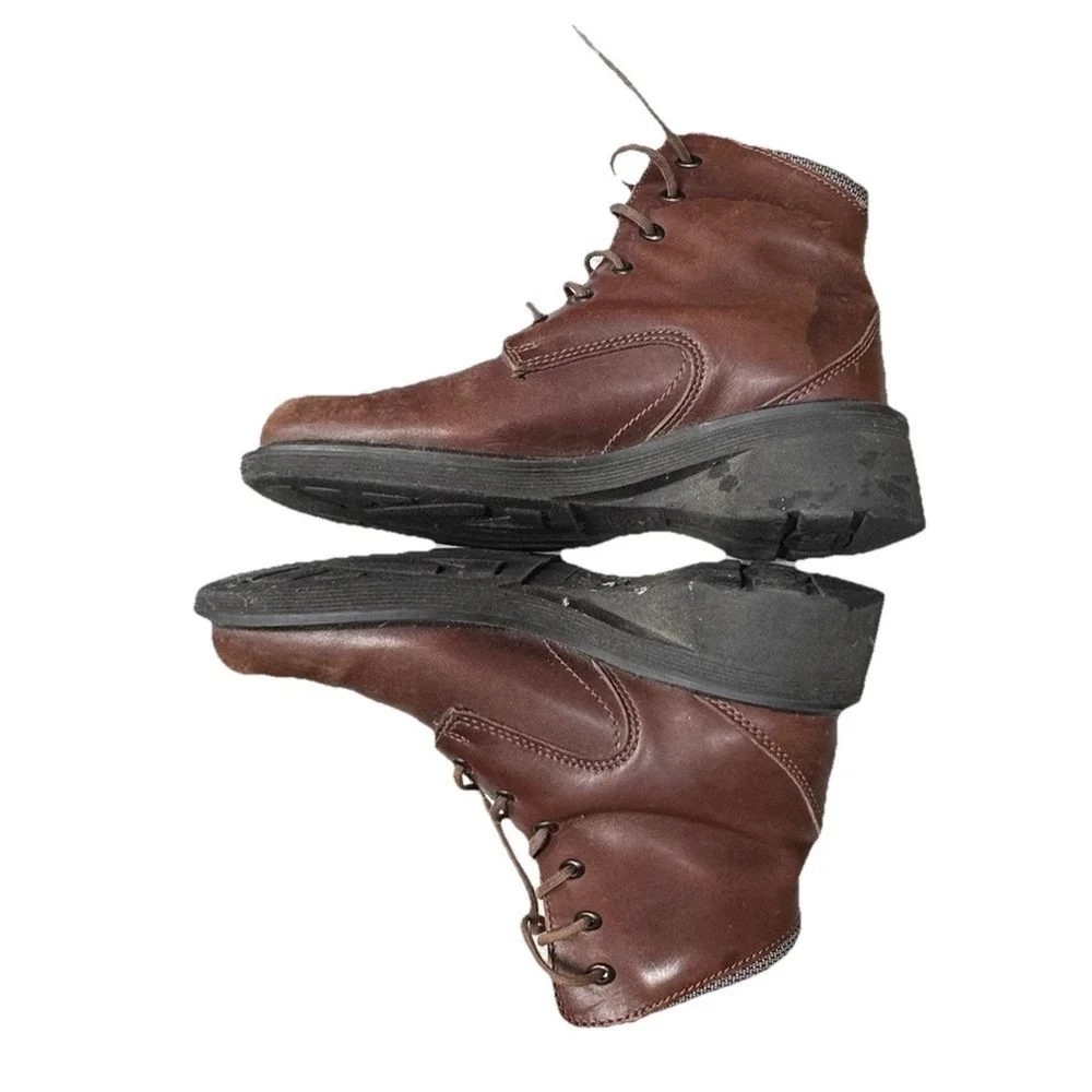 Dr. Martens excellent used aw
