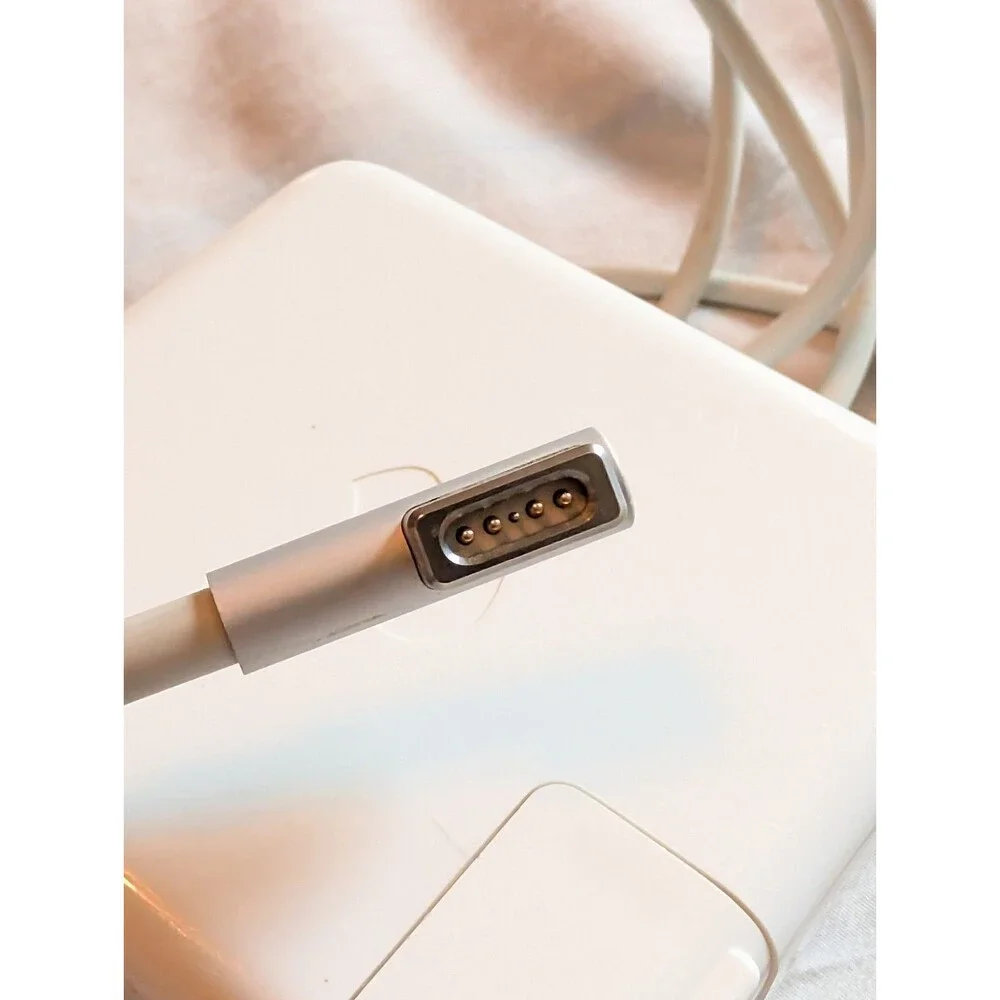 Apple 60w magsafe