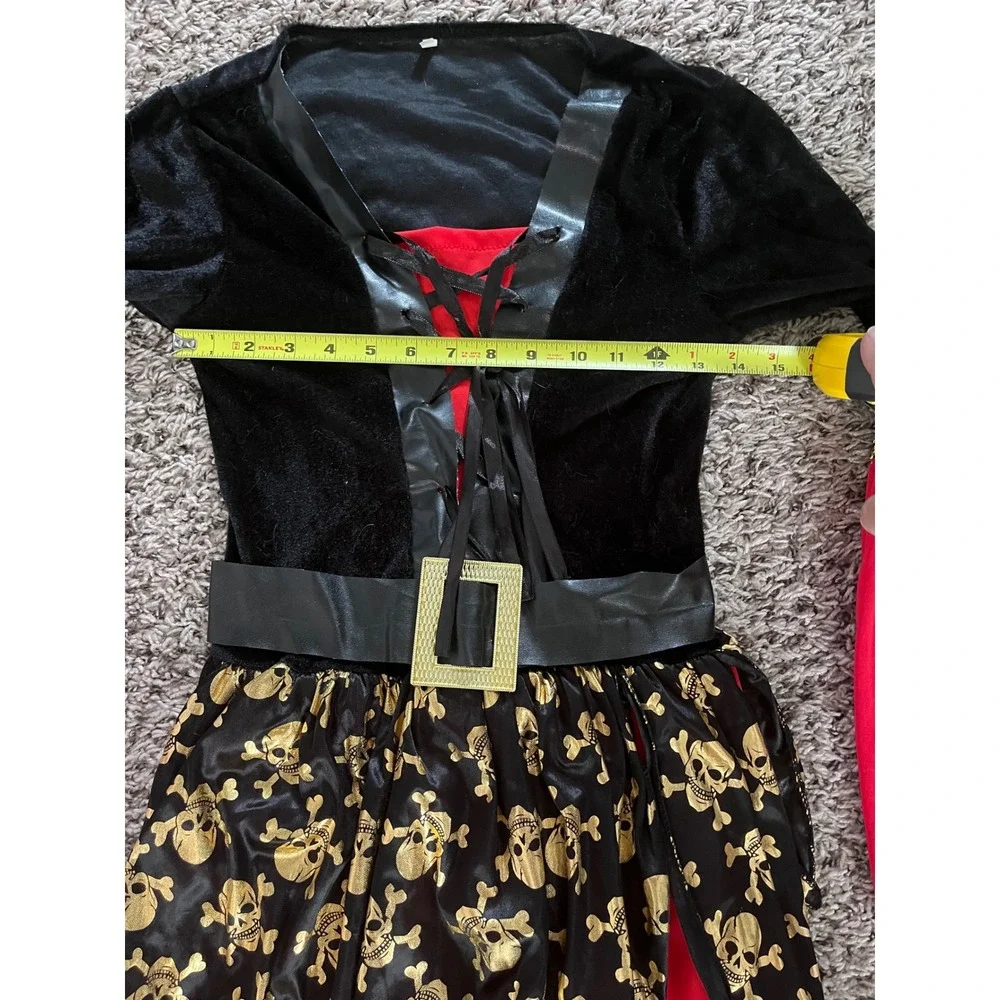 N/A pirate costume