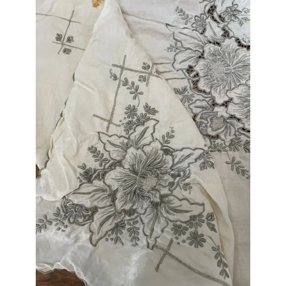Unbranded this vintage