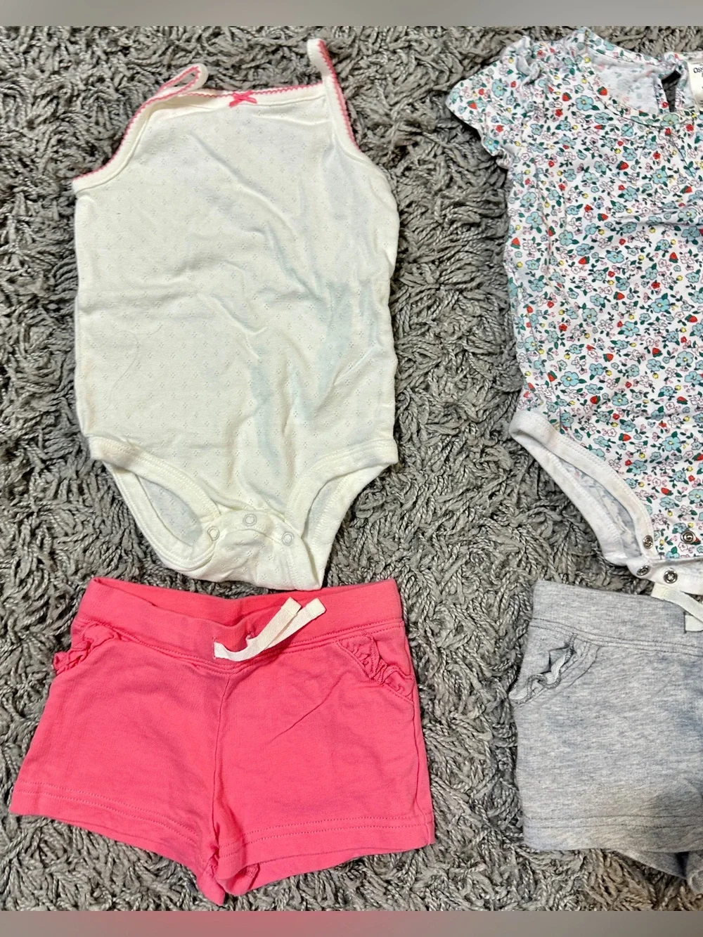 Carters classic short