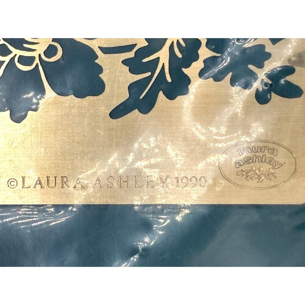 Laura Ashley vintage laura