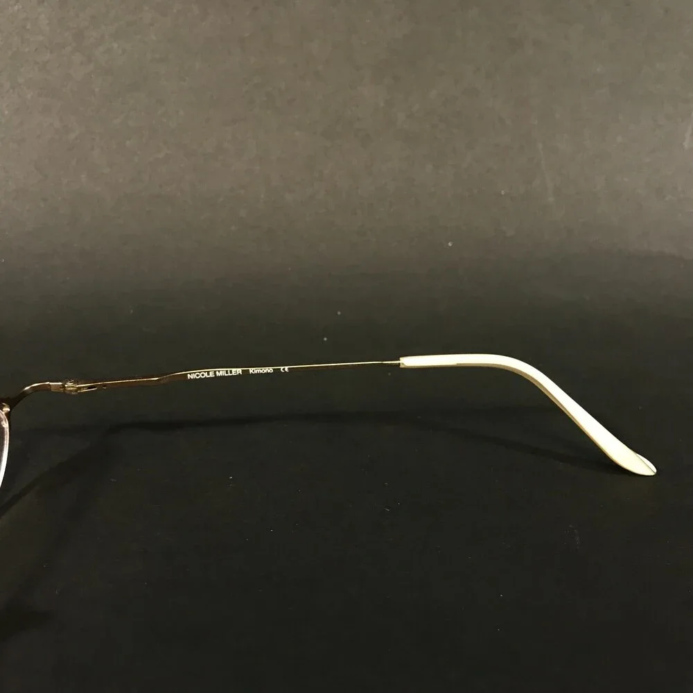 Nicole Miller demo lenses