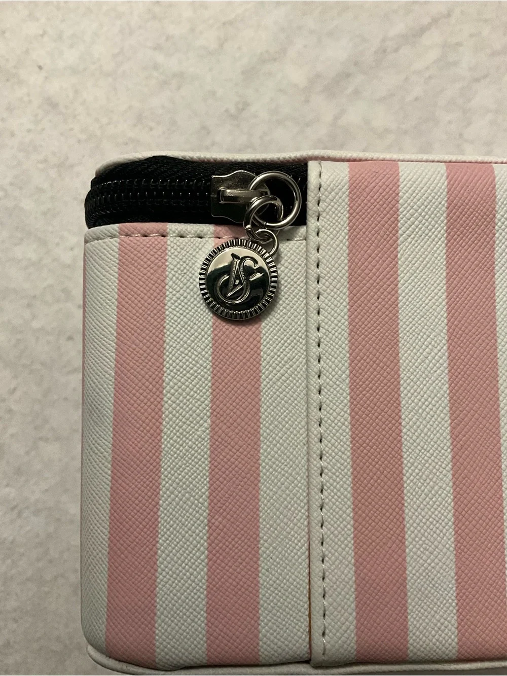 Victorias Secret compact cosmetic