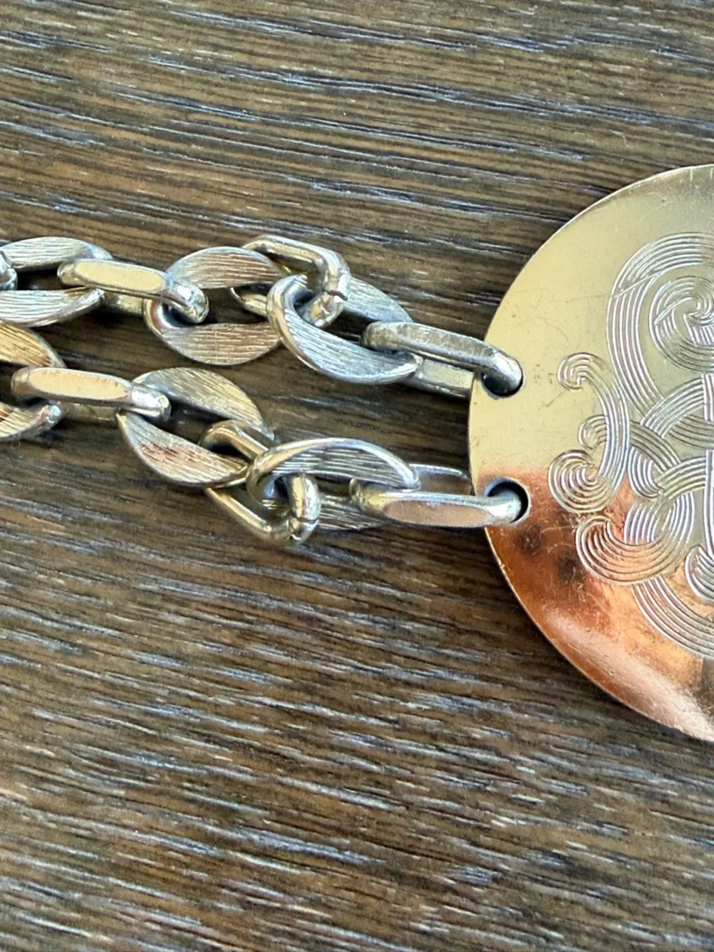 Vintage metal hip belt, chain, filligree detail, gold tone, hook closure, 35.5