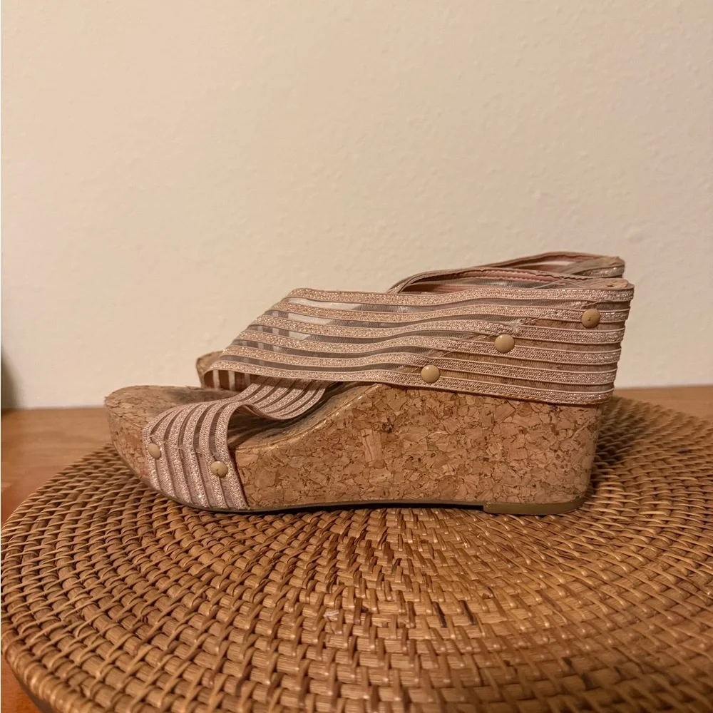 Lucky Brand slip wedge