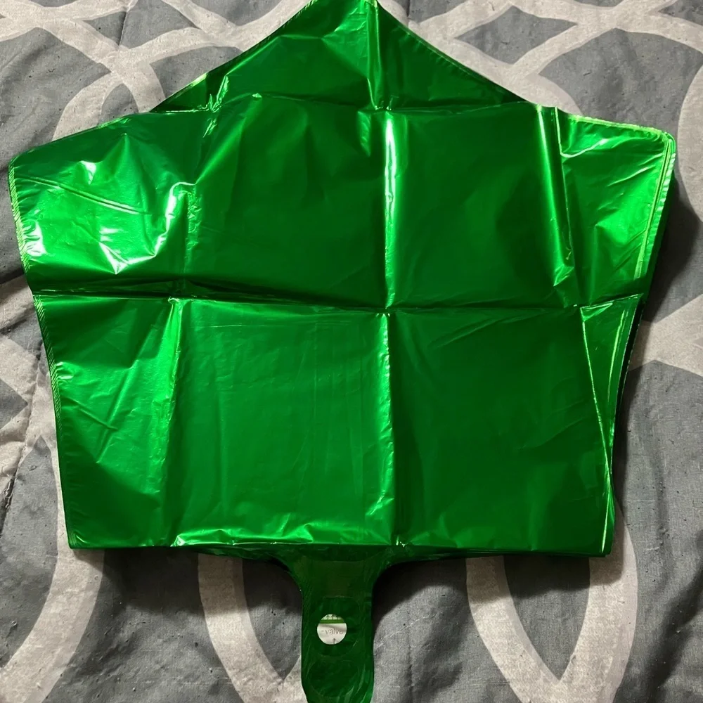 N/A large green