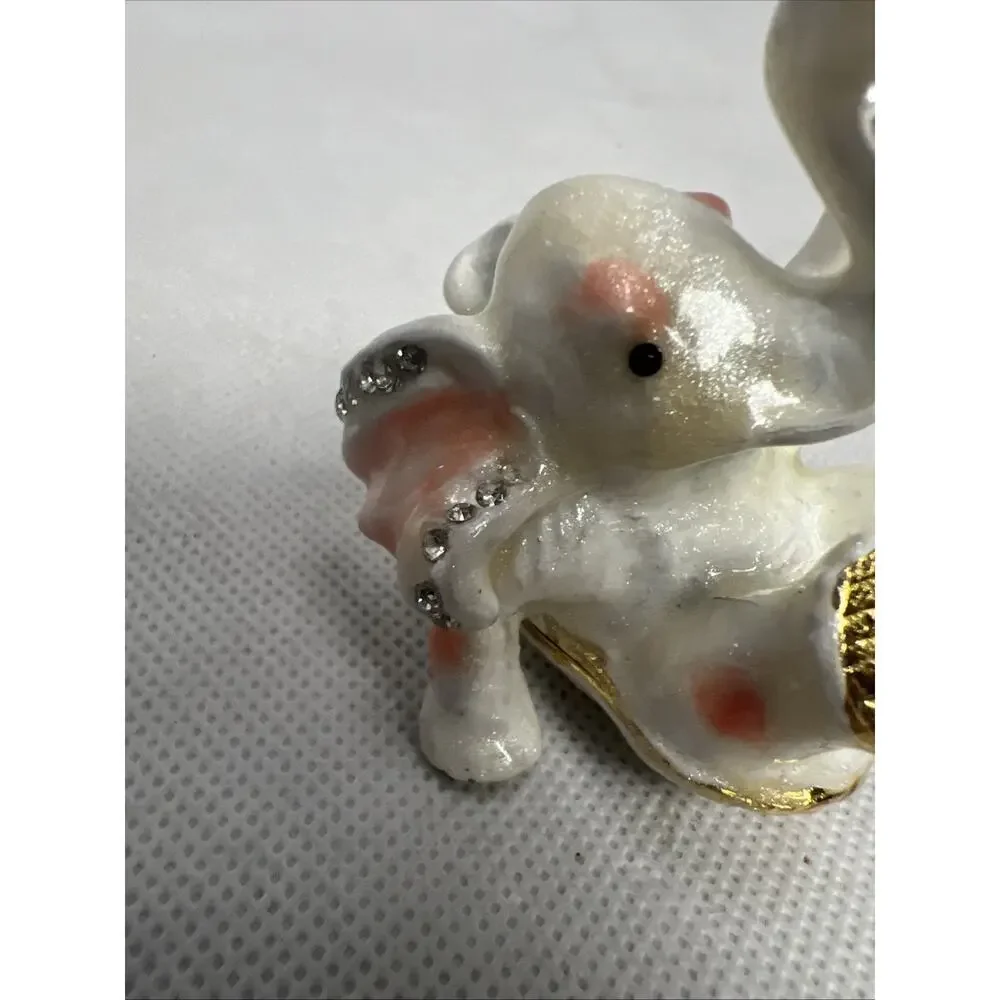 Elephant item good