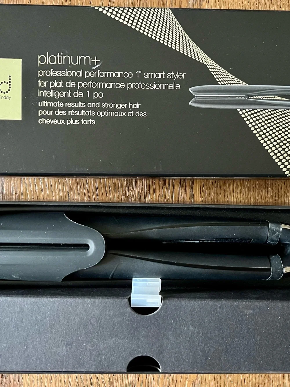ghd Black Ceramic Hair Straightener - 1