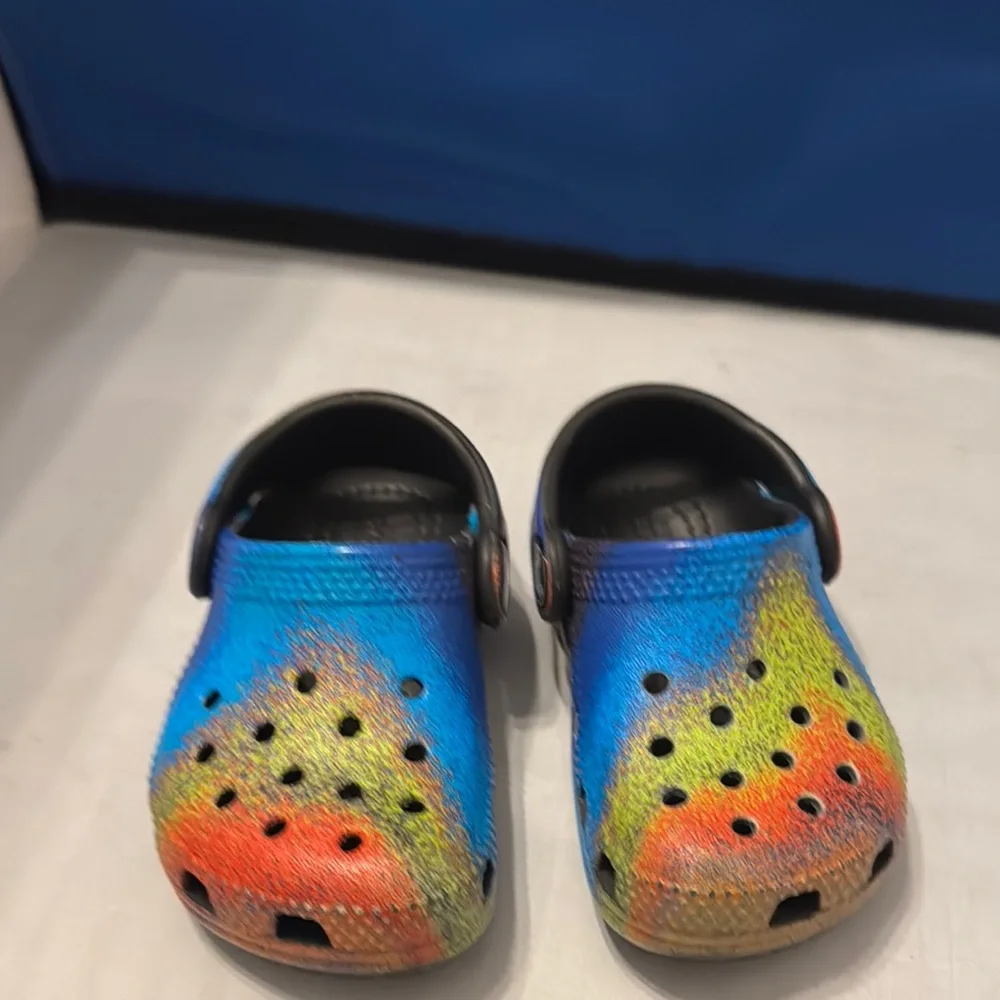 Crocs‎ Colorful Kids Clogs toddler 5