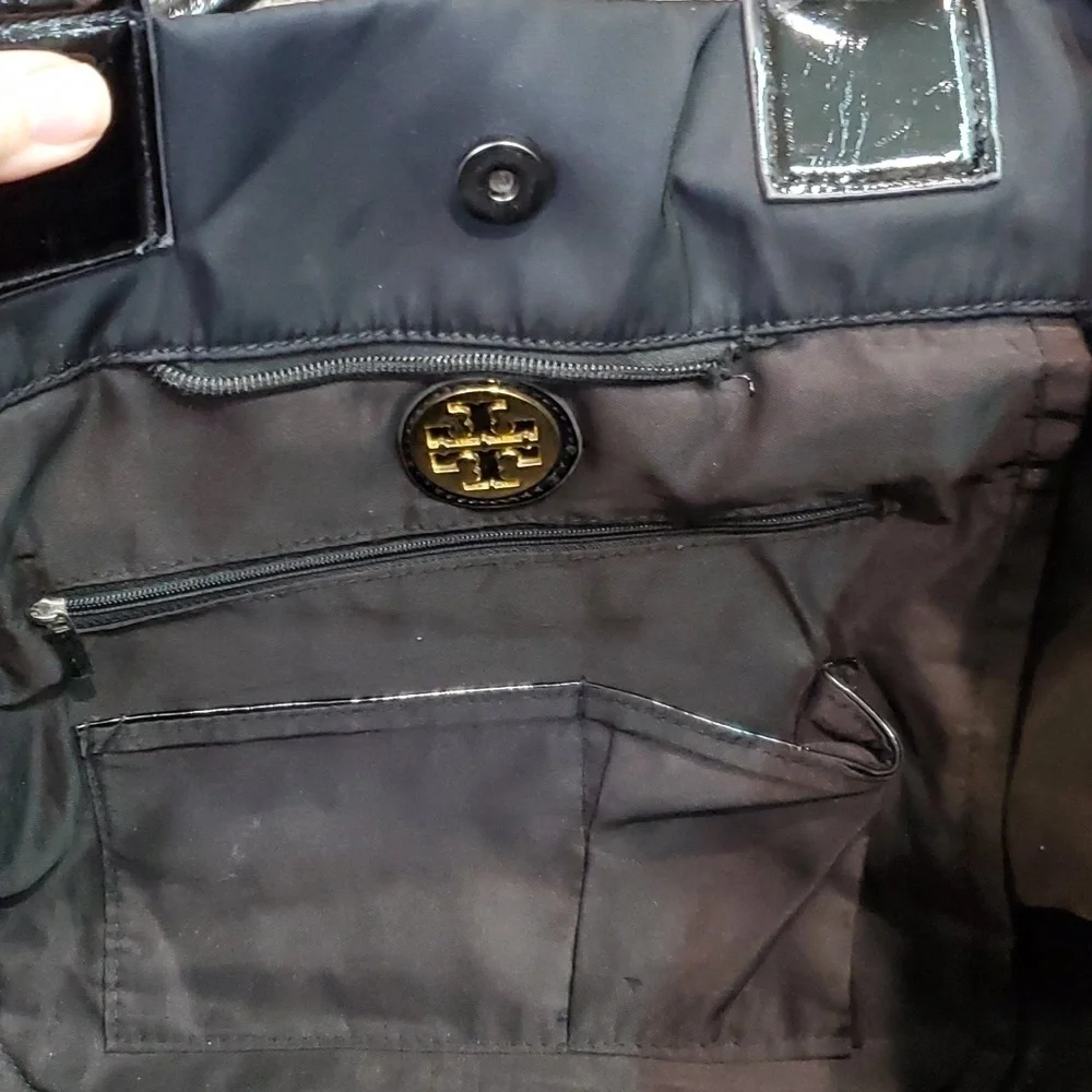 Tory Burch *some zippers