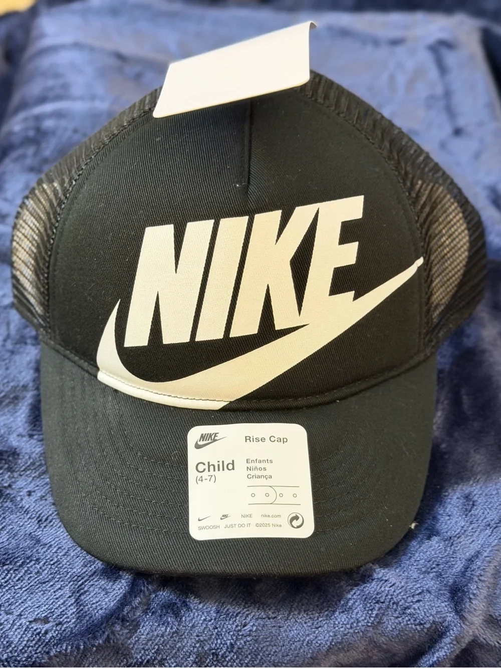 Nike Black and White Kids Trucker Hat