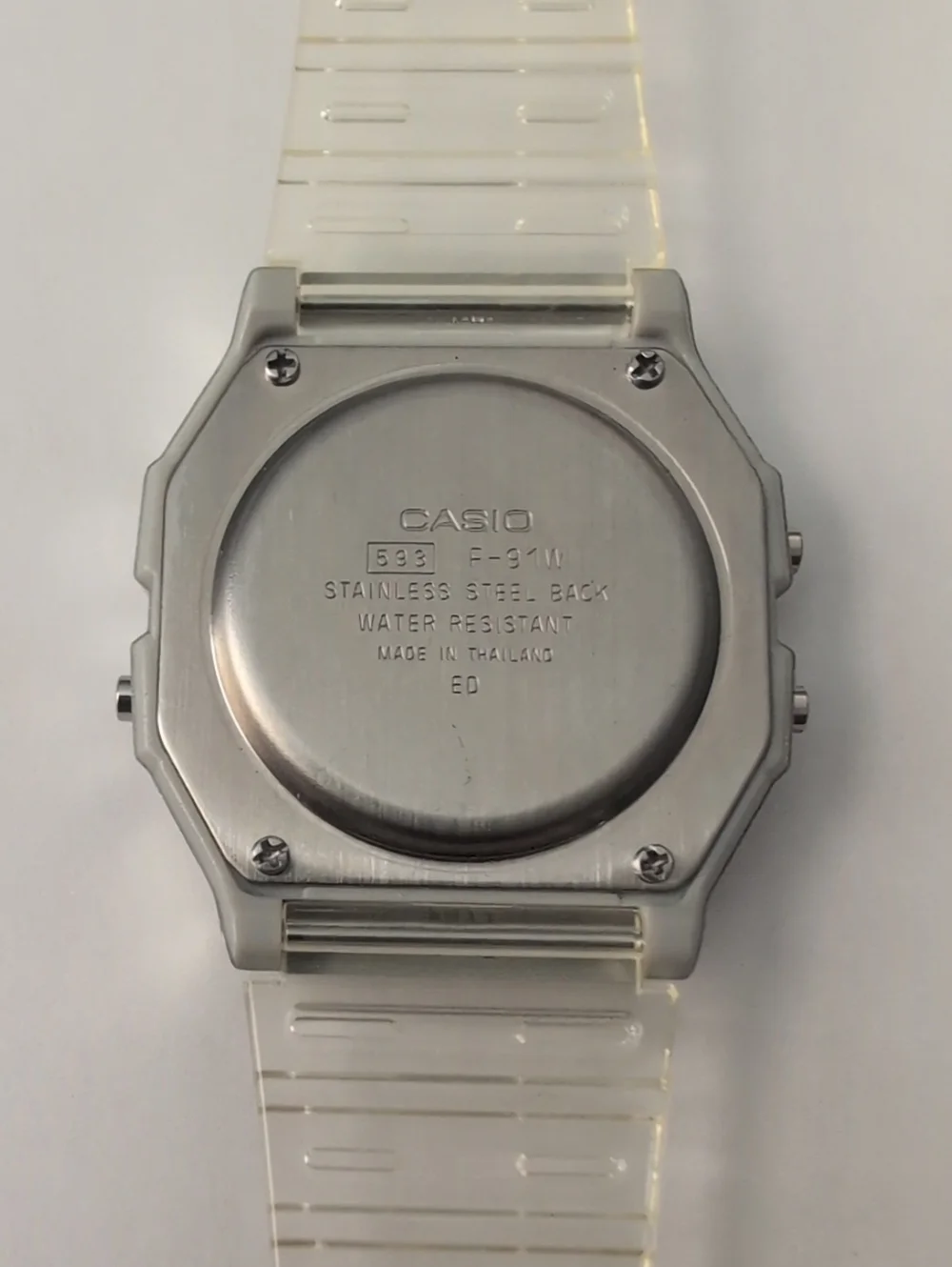 Casio F-91W Women's Digital Watch Silver Clear