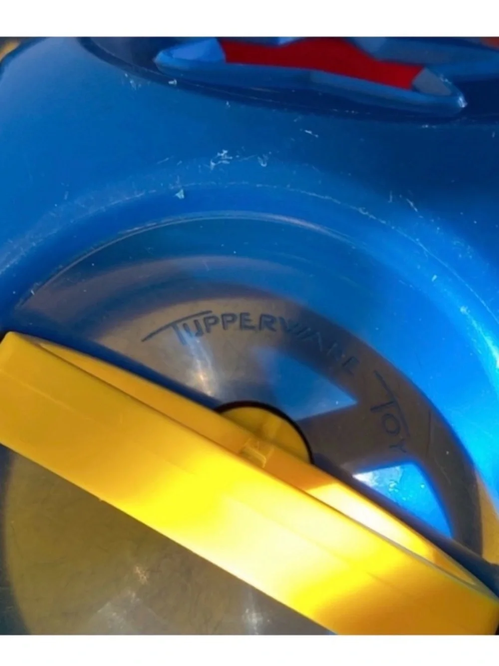 Tupperware shape ball