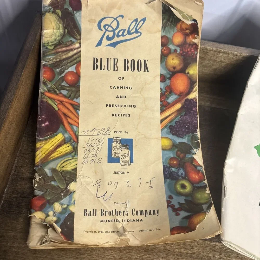 Ball And Hazel-Atlas vintage canning