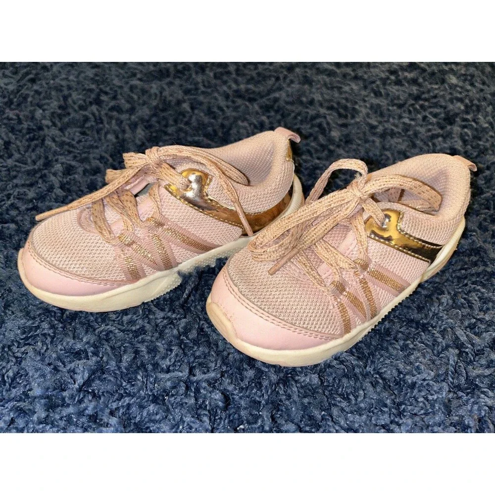 OshKosh Bgosh selling pair