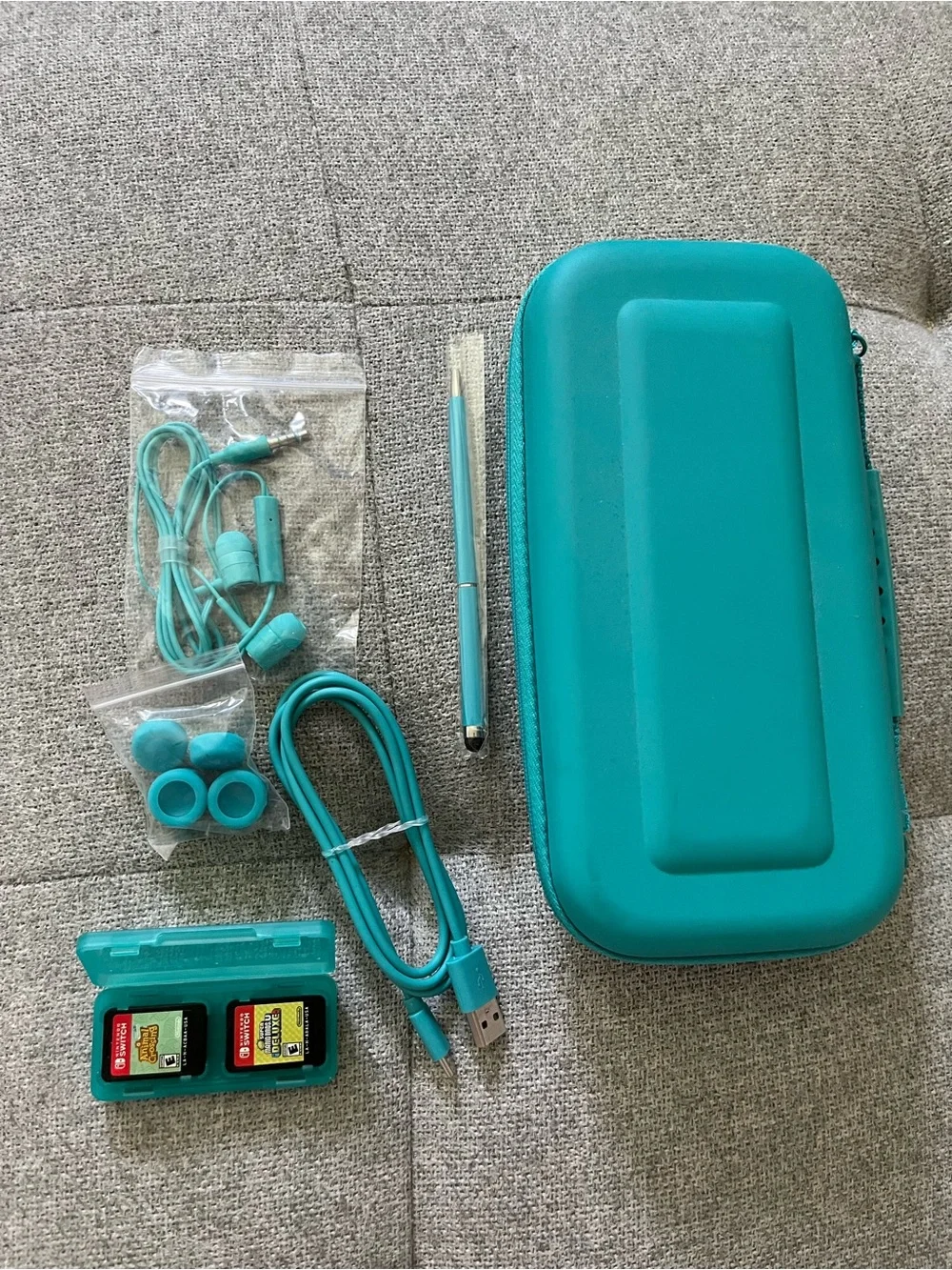 Nintendo compact handheld