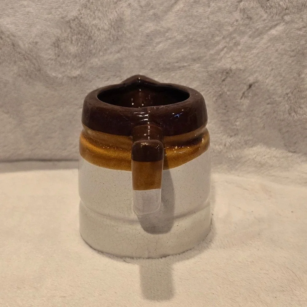 Unbranded vintage stoneware