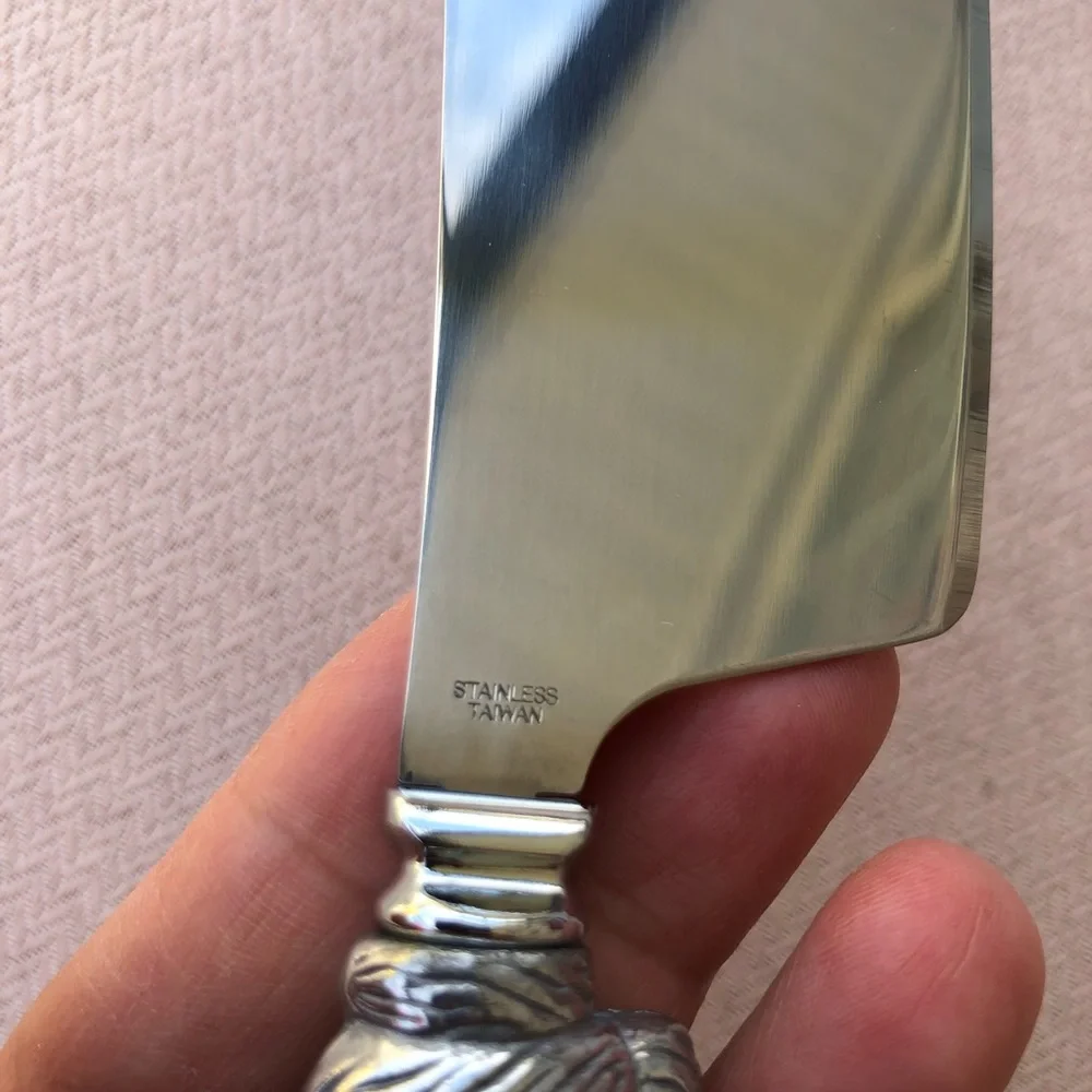 Arthur Court selling marble