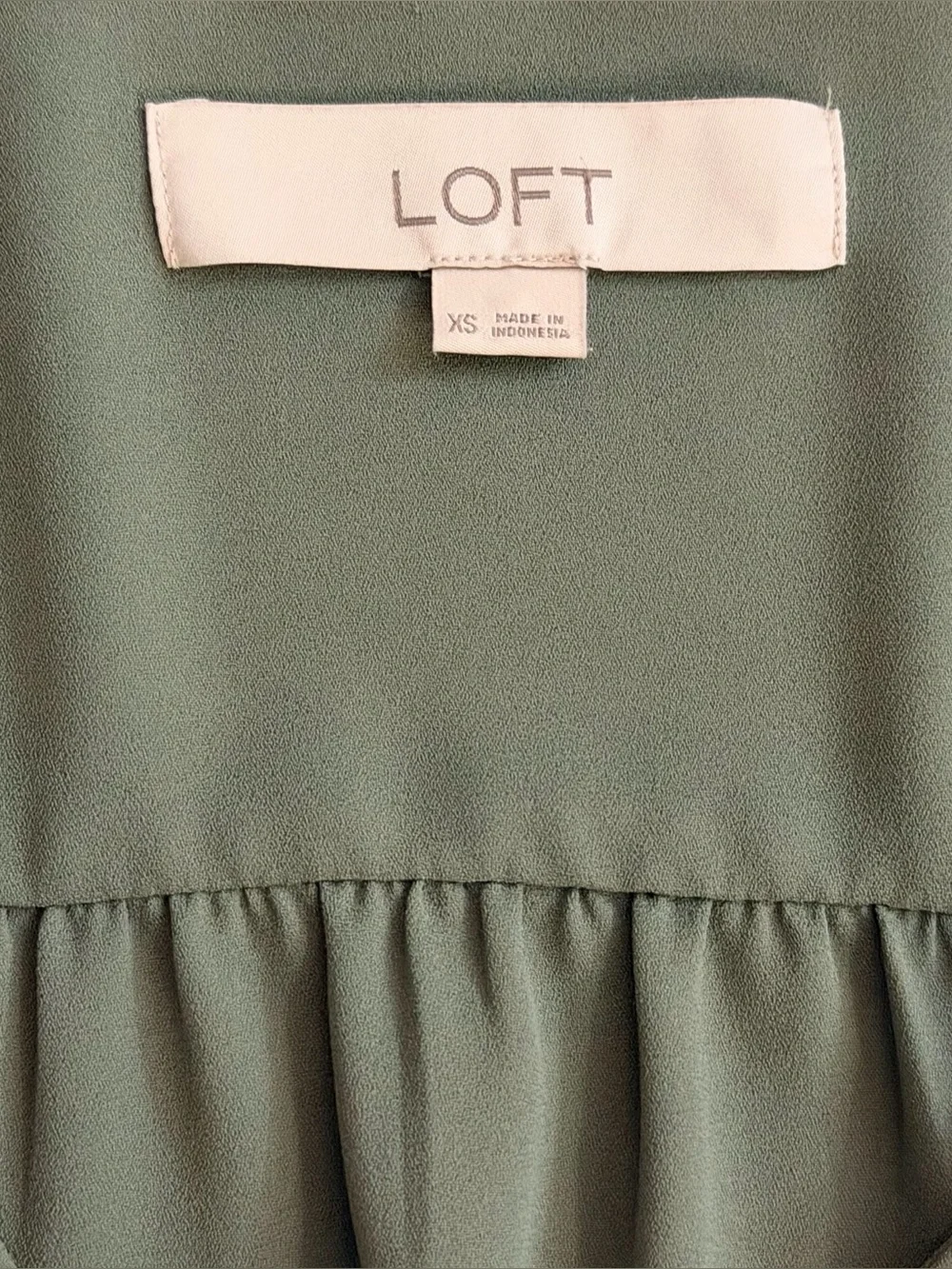 LOFT excellent blouse