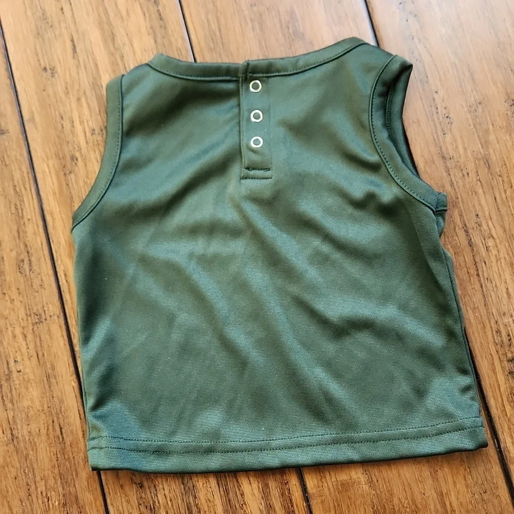 Rivalry Threads free worn