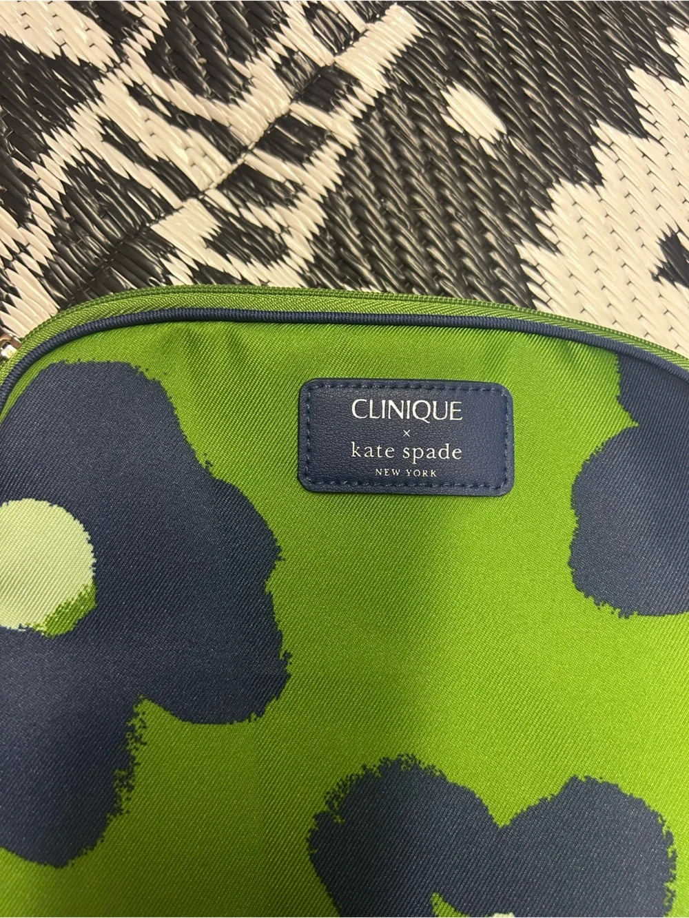 kate spade stylish cosmetic