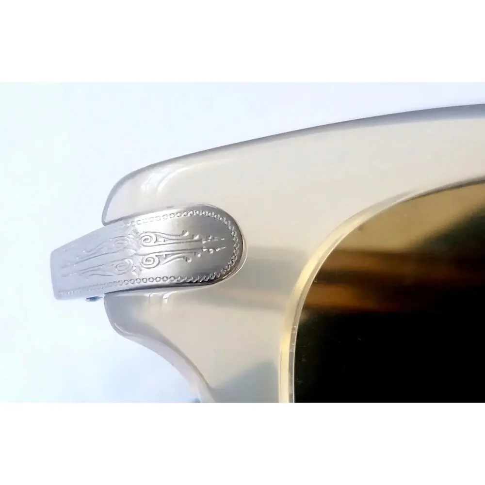 Oliver Peoples chic minimalist