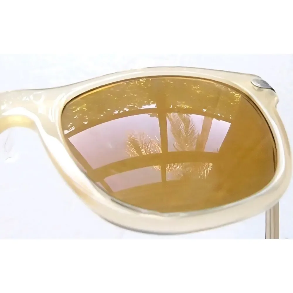 Oliver Peoples chic minimalist