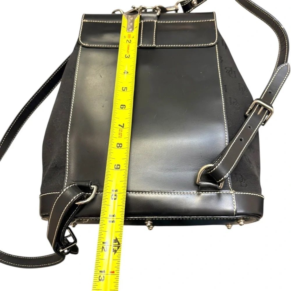 Dooney & Bourke gently used
