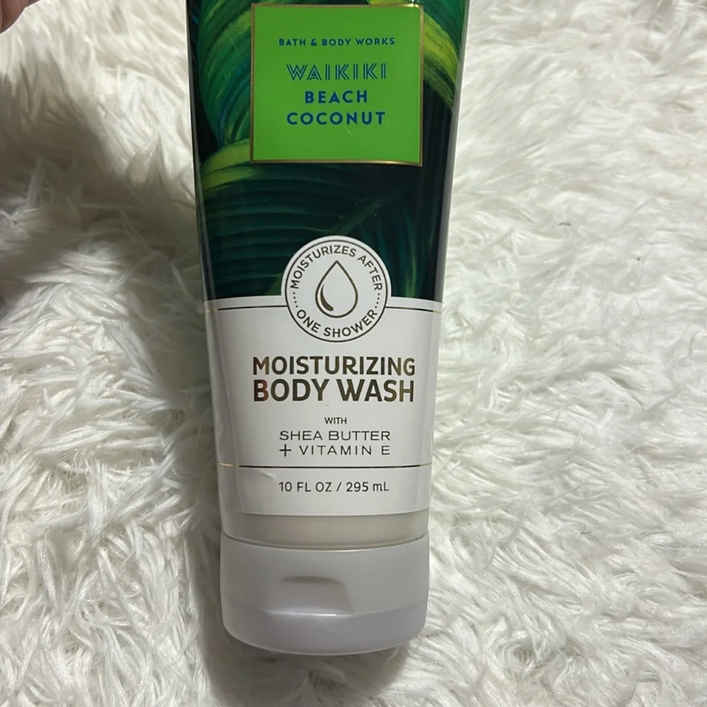 Bath & Body Works bath body