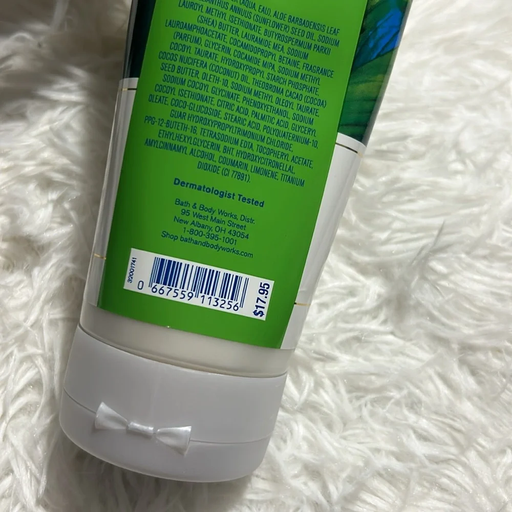 Bath & Body Works bath body