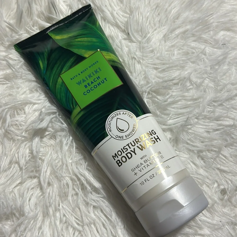 Bath & Body Works bath body