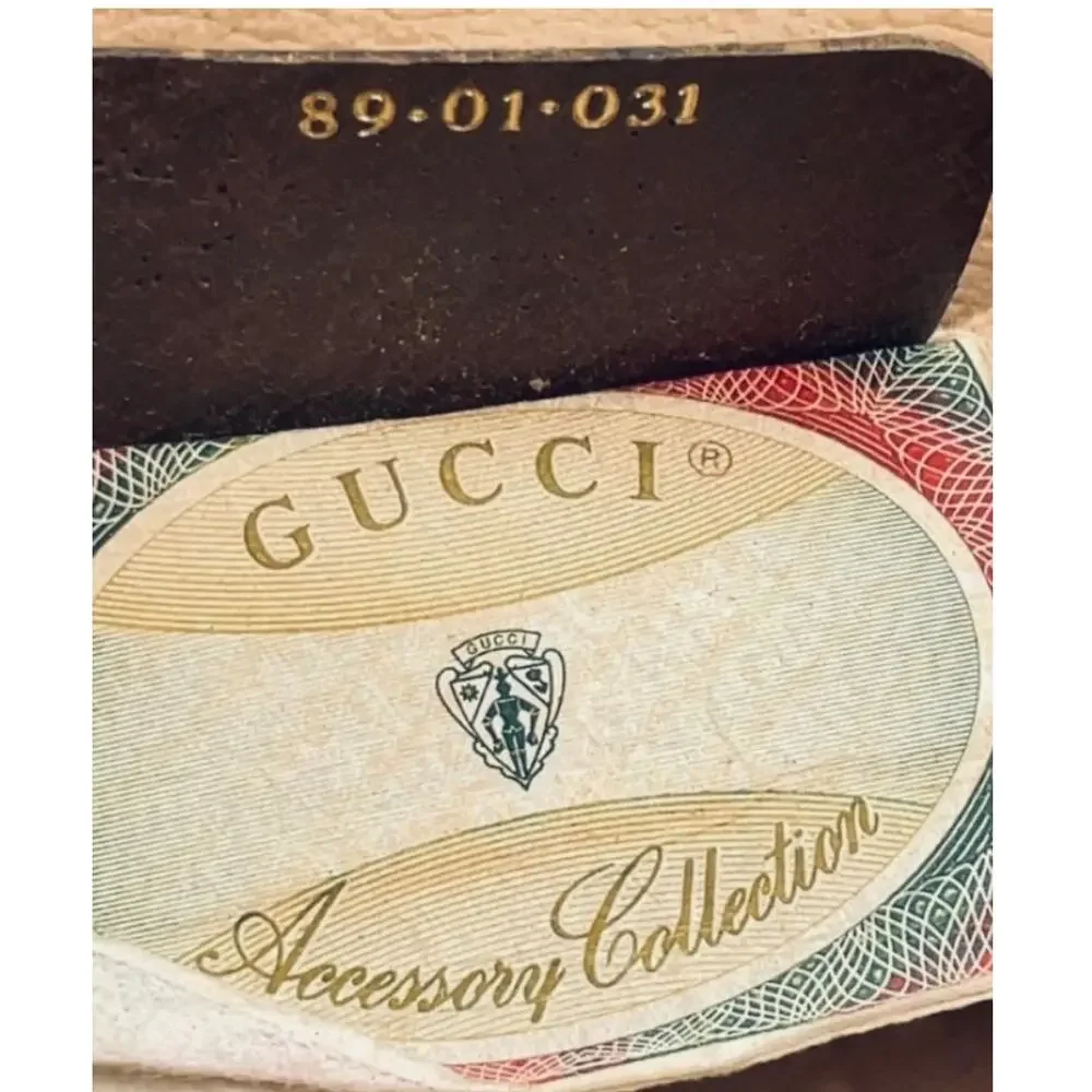 Gucci ✅includes certificate