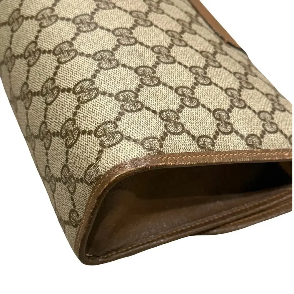 Gucci ✅includes certificate