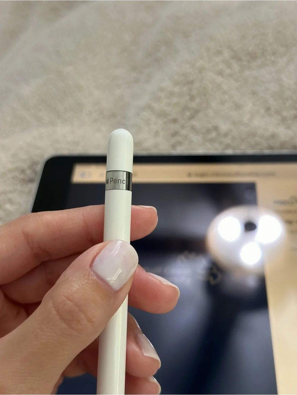 Apple white look