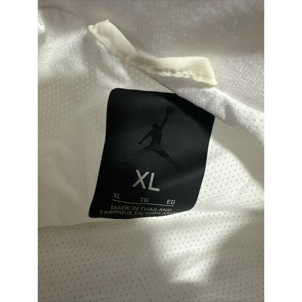 Air Jordan Men's Varsity Windbreaker Jacket Size‎ XL Off White RN# 56323