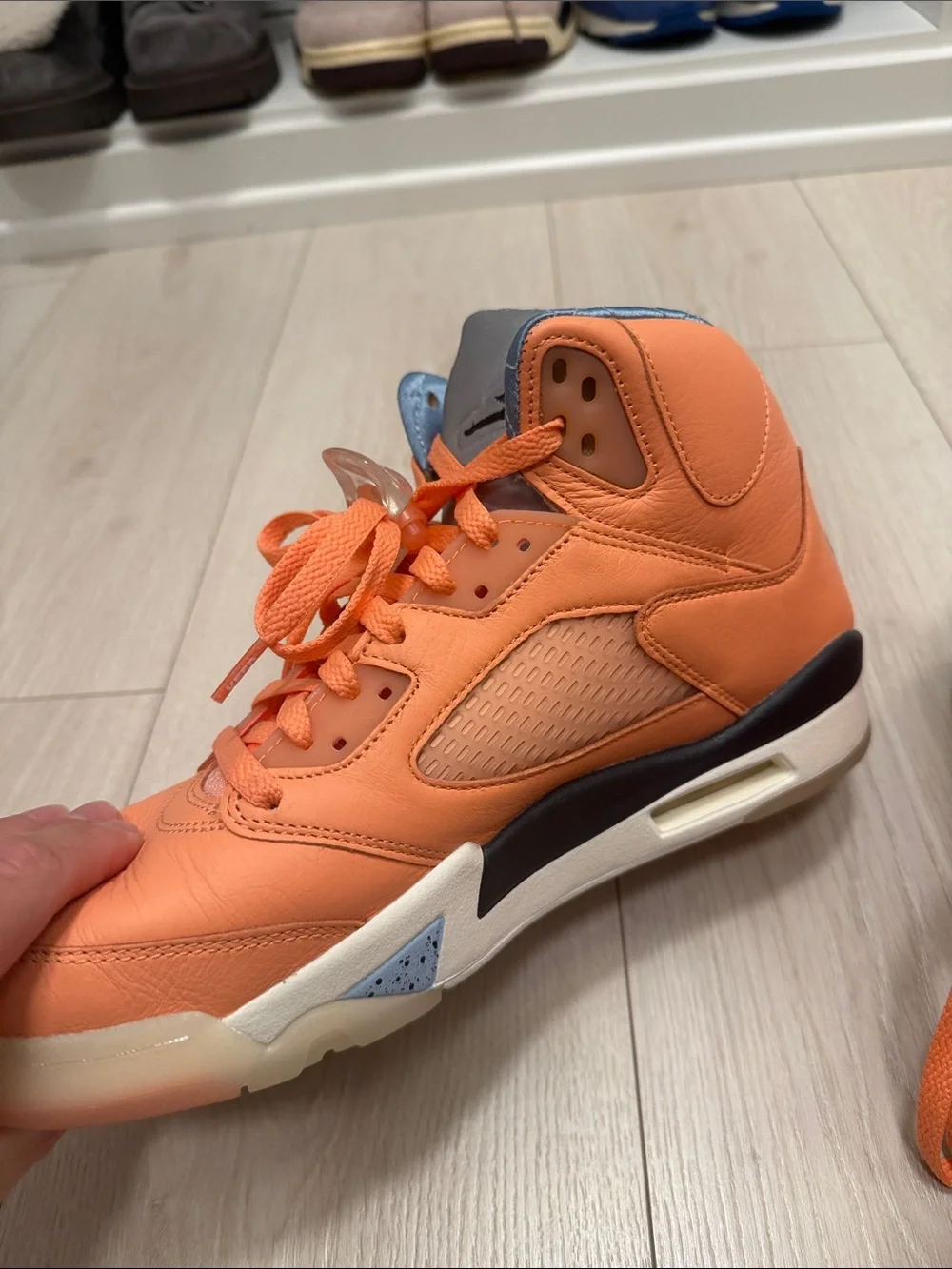 Jordan bold orange