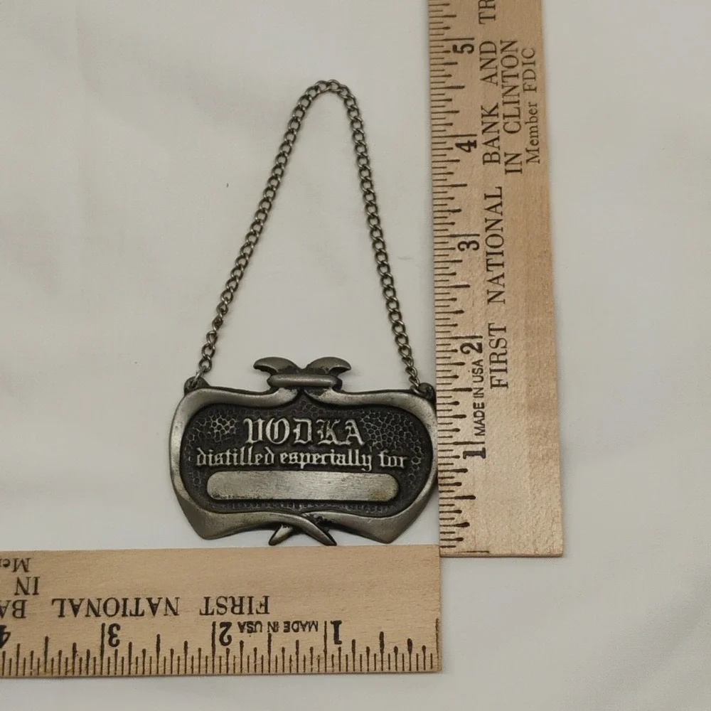 Bacchus Pewter USA VODKA Decanter Alcohol Bottle Engraveable Chain Label Tag