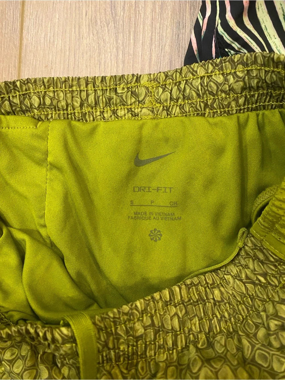 Nike Dri-Fit Tempo Reptile Print 2pc